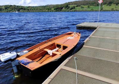 Learning to moor up - week 2 on the Mirror Dinghy.